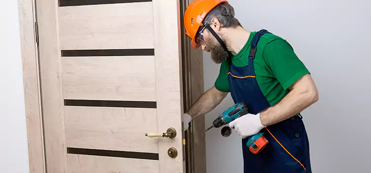 Replace Internal Door Handle with Lock Patterson