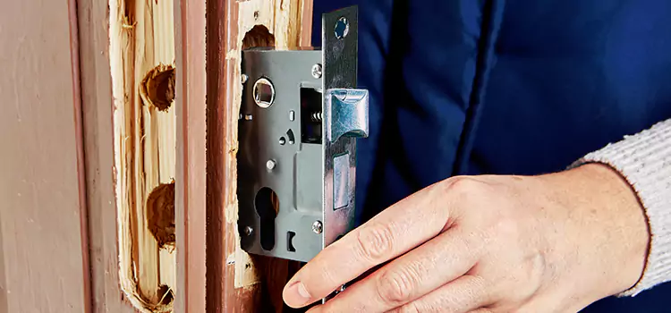 Garage Door Lock Replacement Patterson